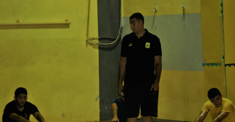 "Να τελειώσω την καριέρα μου στην ομάδα που αγαπάω με το κεφάλι ψηλά"α