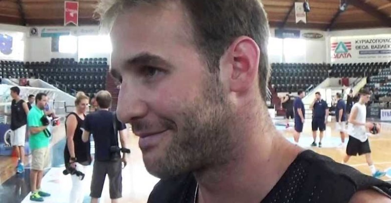 "Κάνω υπομονή με το 99, δεν θέλω να δημιουργήσω πρόβλημα στον Άρη, ο καθένας πρέπει να βοηθάει με τον τρόπο του"