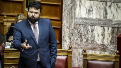 "Τούμπα" η Βουλή