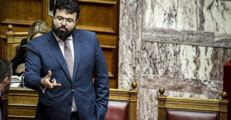 "Τούμπα" η Βουλή