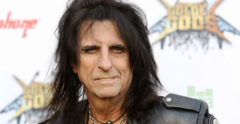 Ο Alice Cooper παίζει τον Ηρώδη στο Jesus Christ Superstar Live