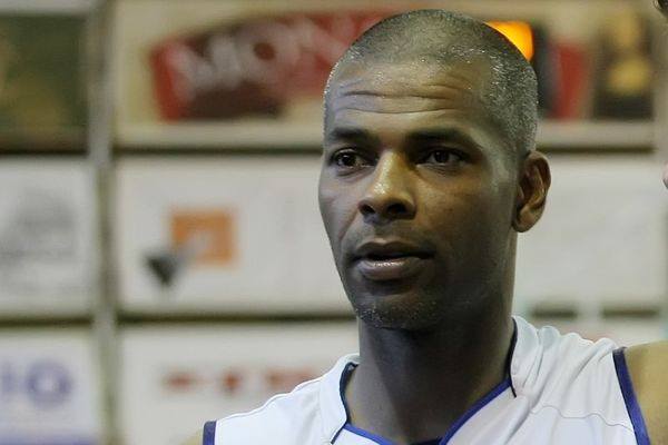 Κόμματος: "Ακόμη μου λένε οι φίλαθλοι του Άρη... παιχταρά μου"!