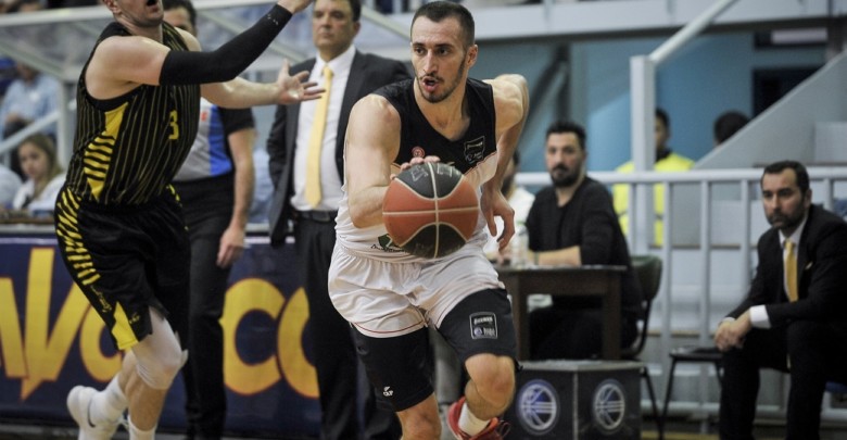 Τέταρτος ο Σλαφτσάκης! Ανακοινώθηκε και επίσημα