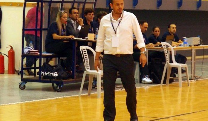 "Εξαιρετικός χαρακτήρας, καλός αμυντικός και παίκτης που τα δίνει όλα για την ομάδα ο Κάιζερ"