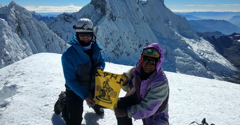 Κιτρινόμαυρη "τρέλα" στα 5752 μέτρα στις Άνδεις του Περού!