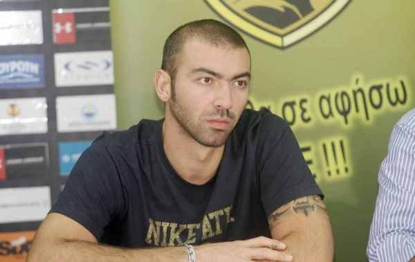 Νικολαΐδης: "Να μην πυροβολήσουμε ξανά τα πόδια μας στον Άρη"