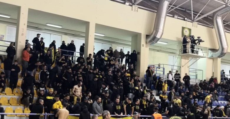 Και πάλι δίπλα στην ομάδα ο κόσμος! "Κιτρίνισε" η Χαλκιδα από φίλους του Άρη