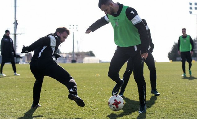 Όλοι στην διάθεση του Λουτσέσκου ενόψει Άρη