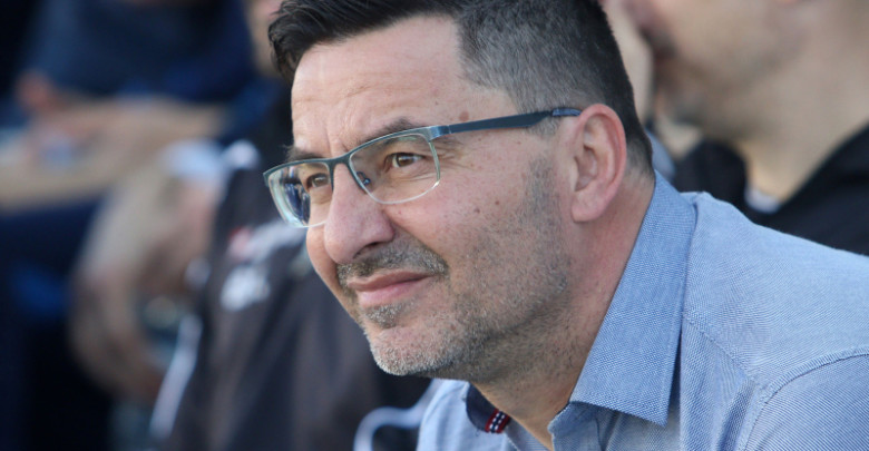 Βελέντζας σε παίκτες: "Δεν τα παρατάμε, πάμε για μπαράζ"