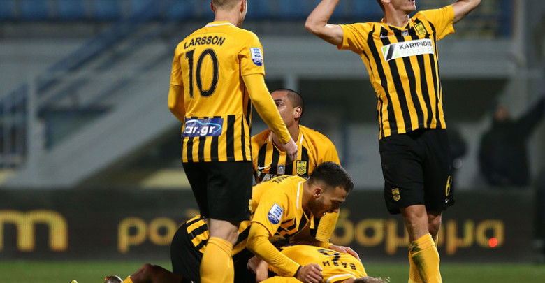 Δεν τους...βλέπει καν! Στο +10 από όσους είναι από κάτω